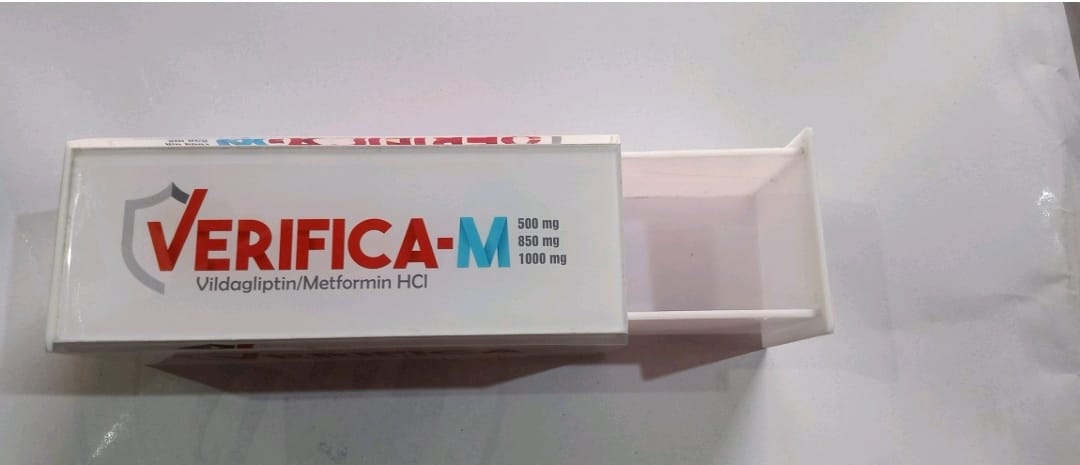Acryloic table top cream